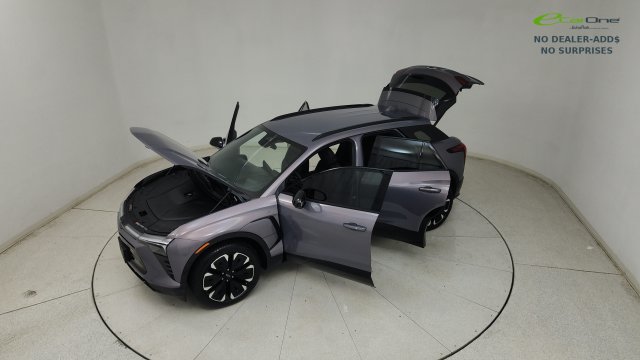 Used 2024 Chevrolet Blazer EV RS AWD/4WD image 31