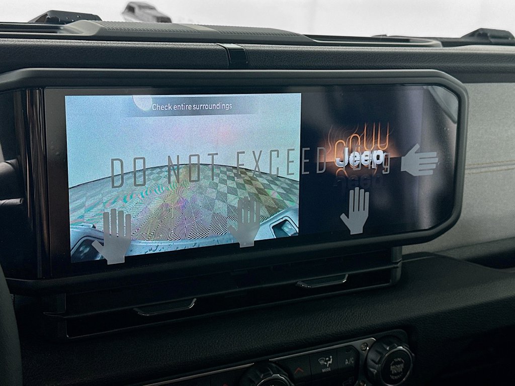 New 2026 Jeep Gladiator Sport AWD/4WD image 15