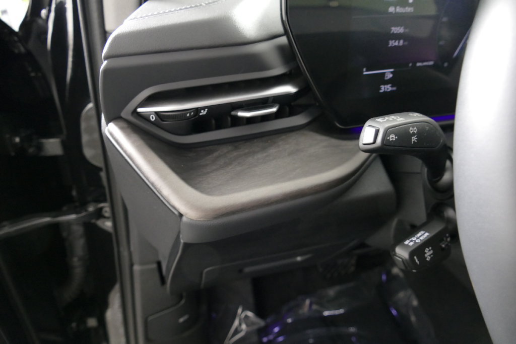 Certified 2025 Audi Q5 Premium w/ Convenience Package AWD/4WD image 13