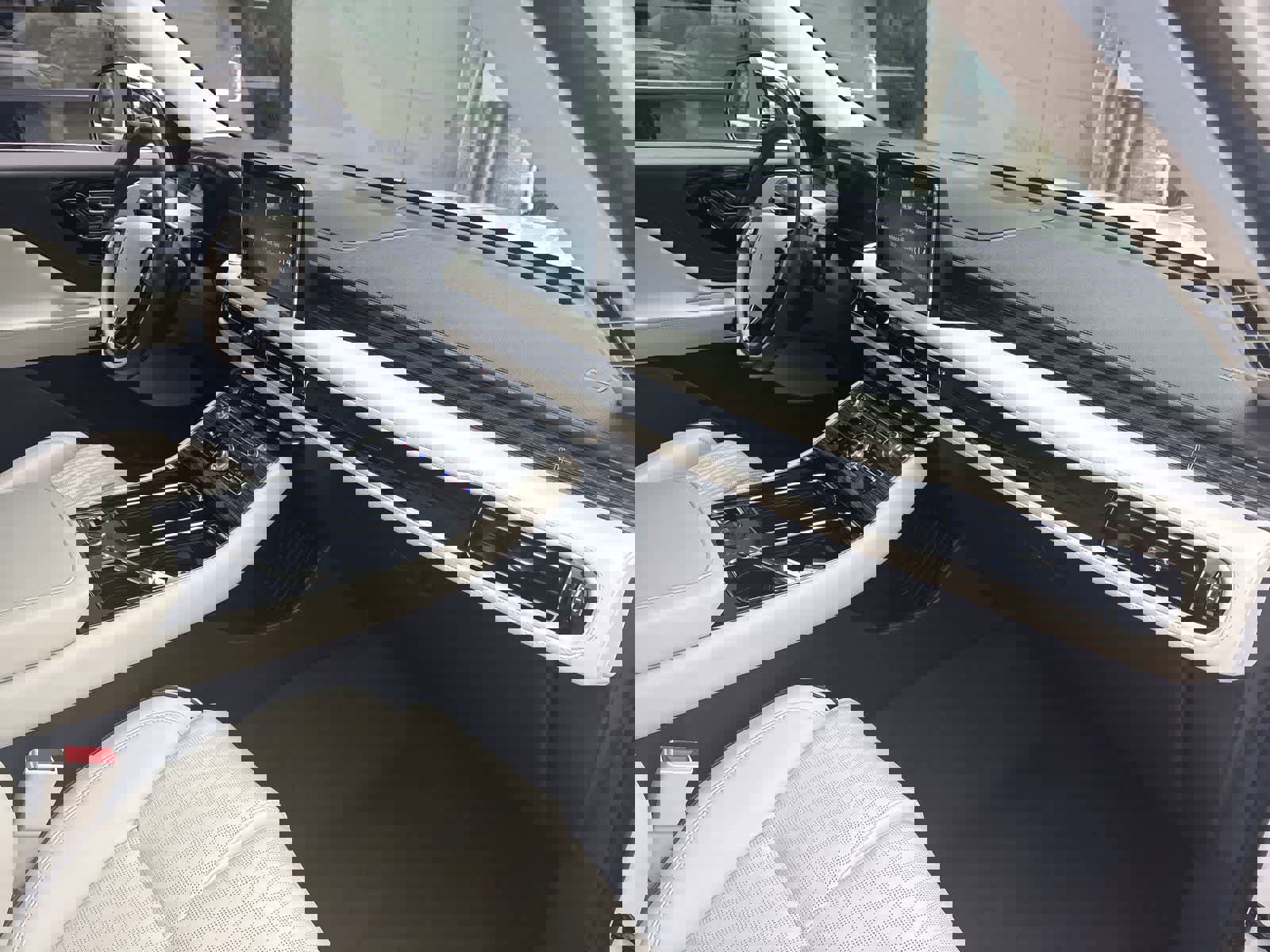 Used 2022 Lincoln Aviator Black Label w/ Dynamic Handling Package image 26