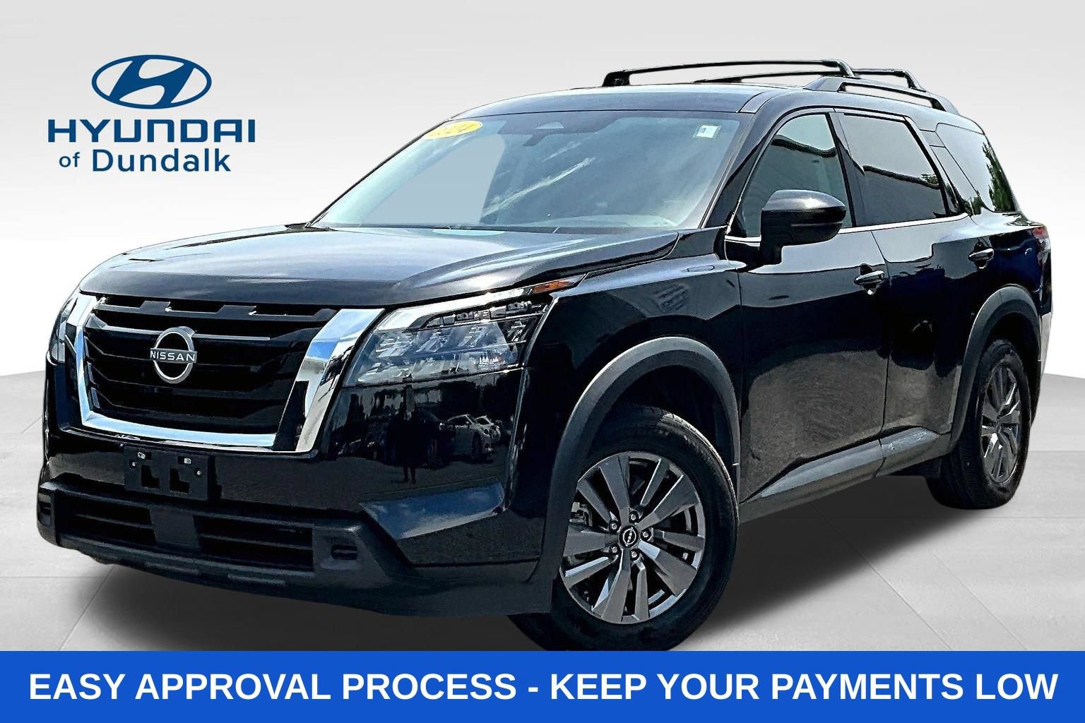 Used 2024 Nissan Pathfinder SV