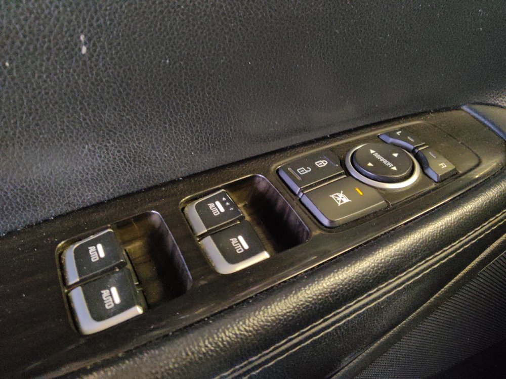Used 2019 Kia Sorento FWD image 27