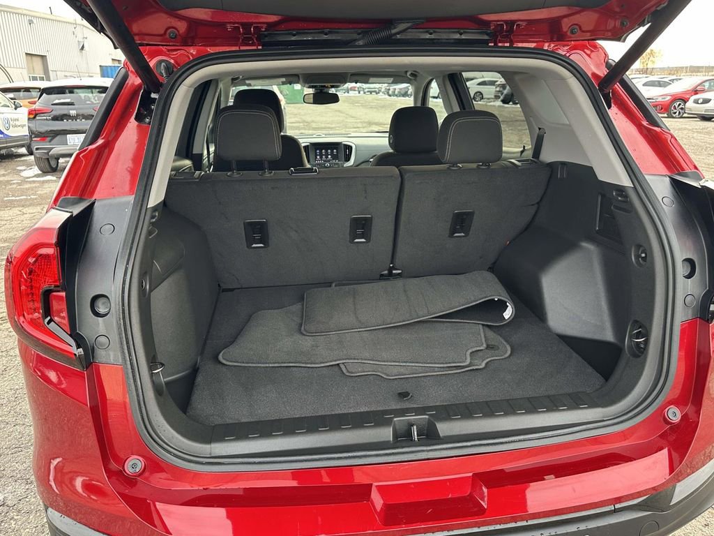 Certified 2023 GMC Terrain SLE w/ Driver Convenience Package image 10