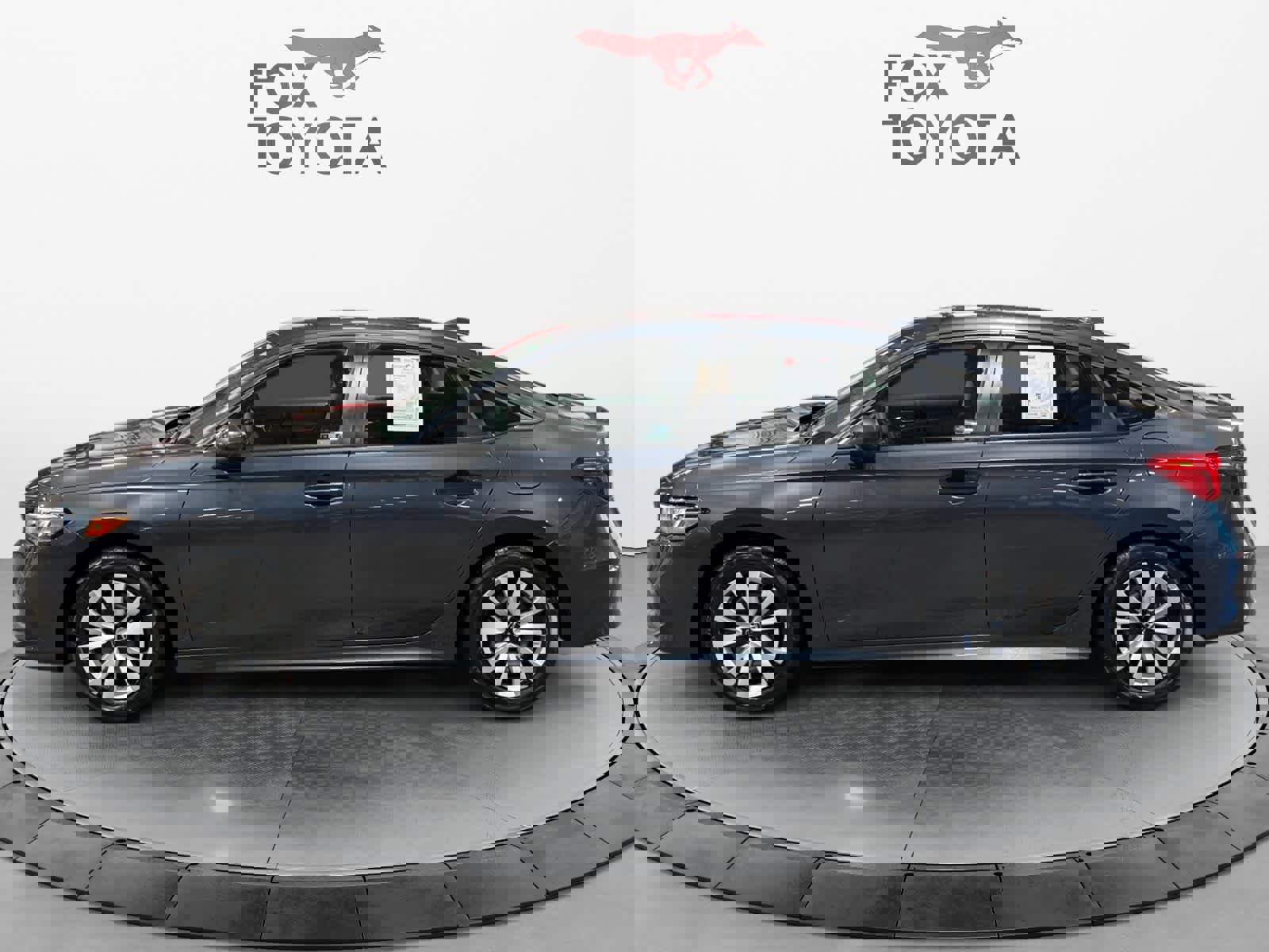 Used 2024 Honda Civic LX image 3