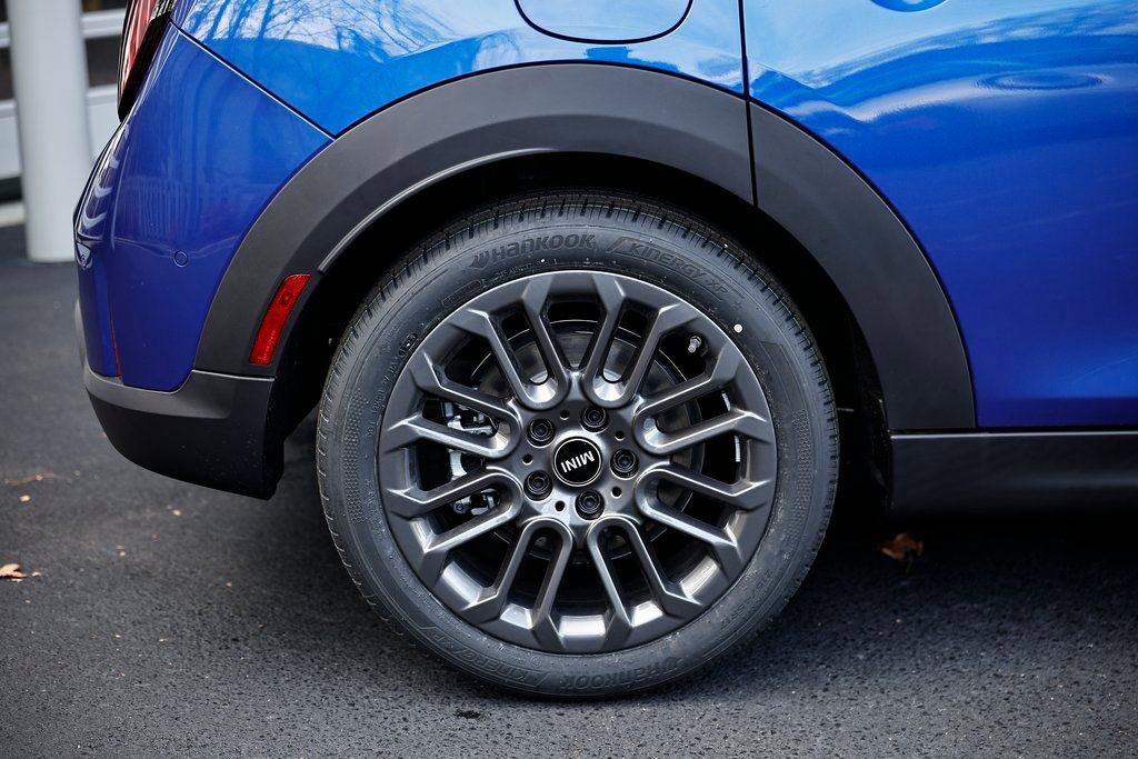 New 2026 MINI Cooper S image 6