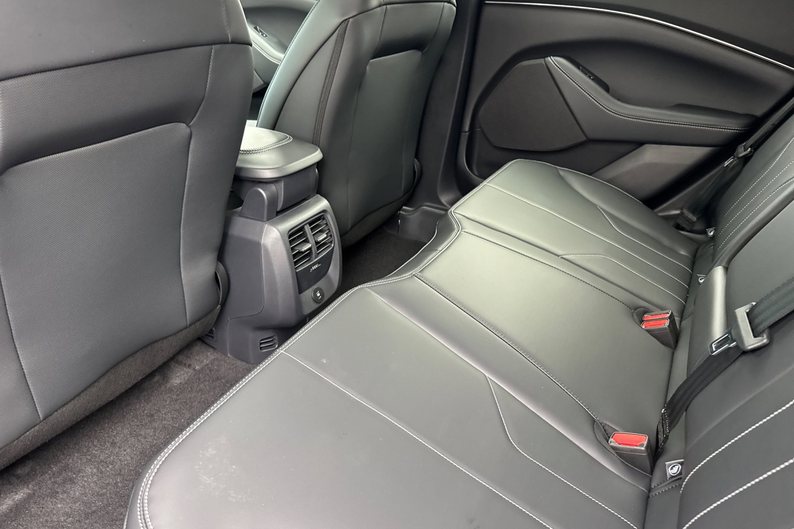 New 2026 Ford Mustang Mach-E Select w/ Comfort Package RWD image 9