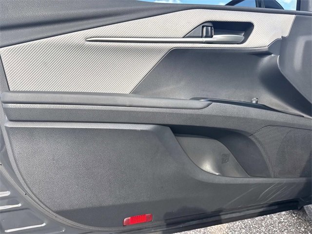 Used 2025 Toyota Camry SE image 15