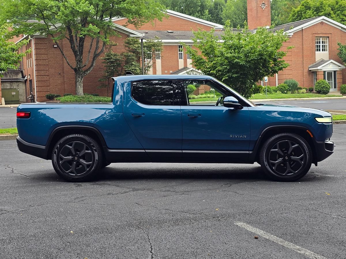 Used 2023 Rivian R1T Adventure AWD/4WD image 8