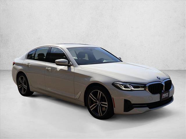 Used 2021 BMW 530i xDrive w/ Convenience Package AWD/4WD image 4
