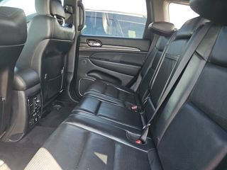 Used 2019 Jeep Grand Cherokee High Altitude RWD image 9