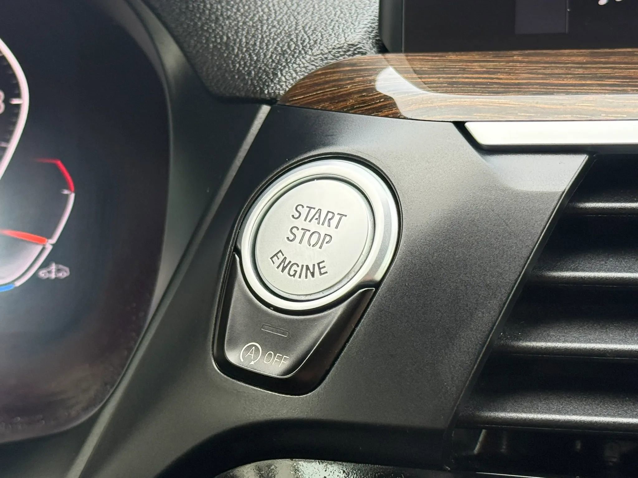 Used 2020 BMW X3 xDrive30i w/ Convenience Package image 31