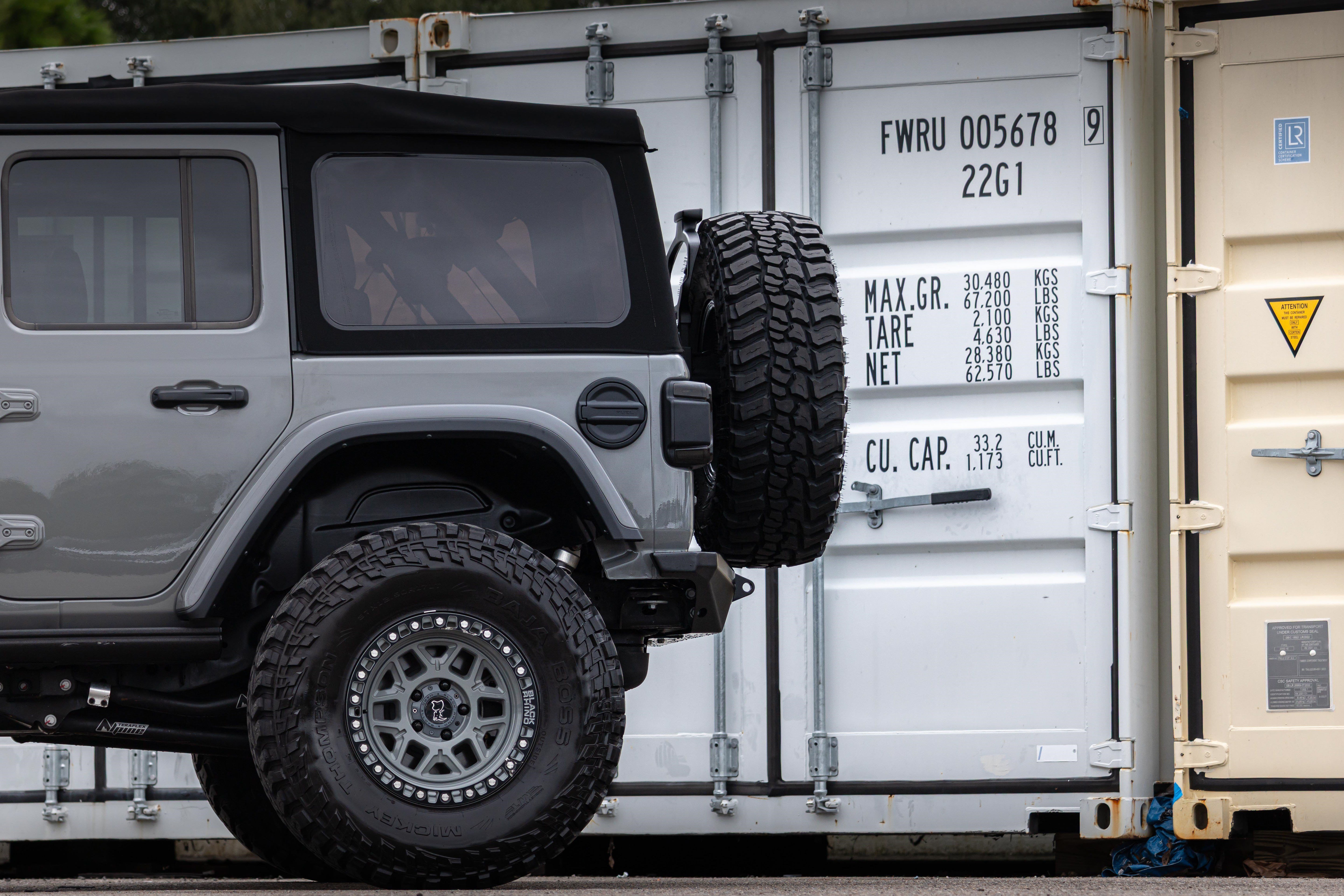 Used 2023 Jeep Wrangler Unlimited Rubicon w/ Cold Weather Group AWD/4WD image 41