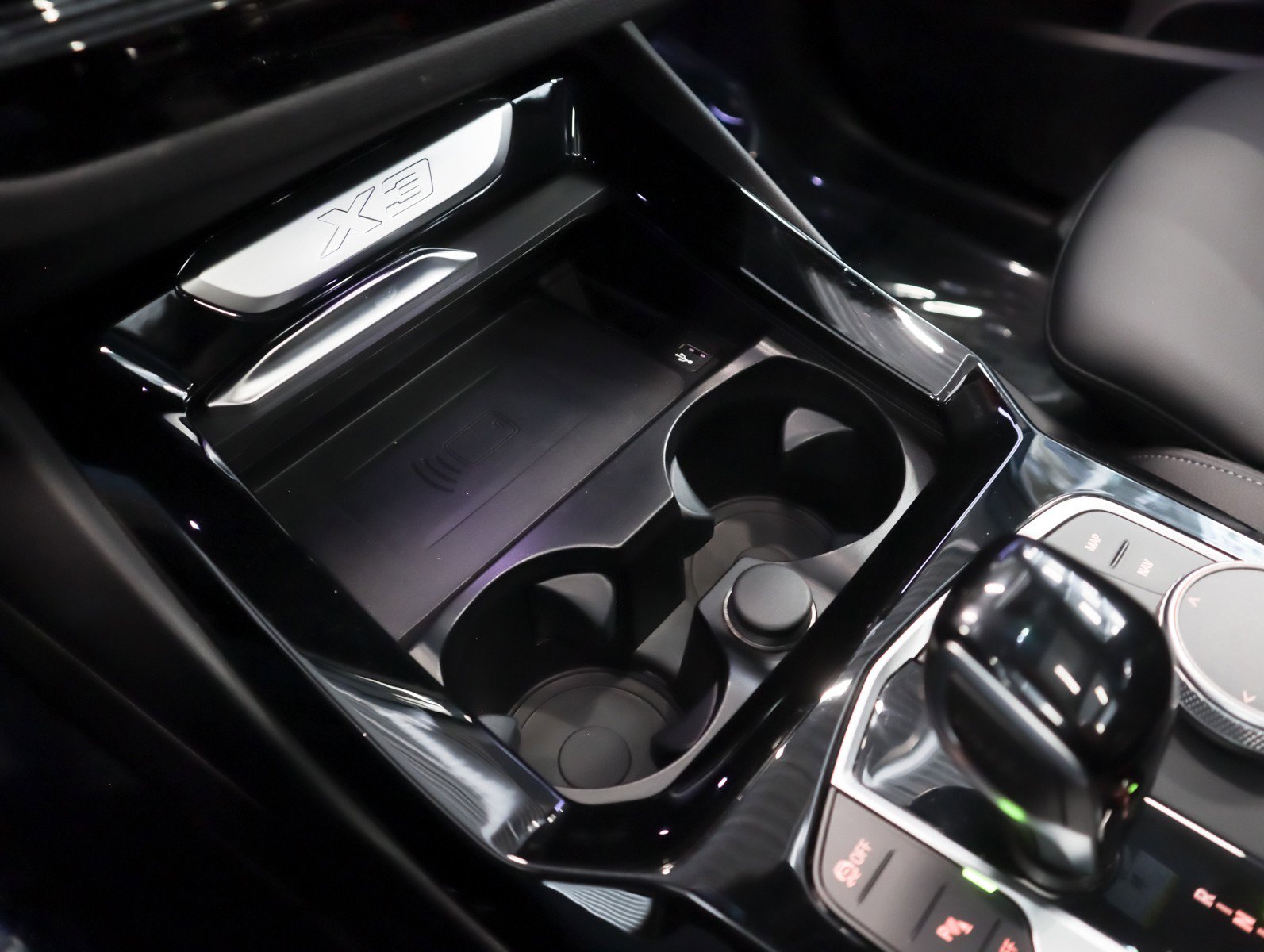 Used 2023 BMW X3 sDrive30i w/ Convenience Package RWD image 17