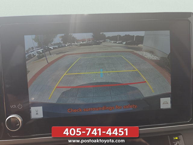 Used 2025 Toyota Camry LE FWD image 22