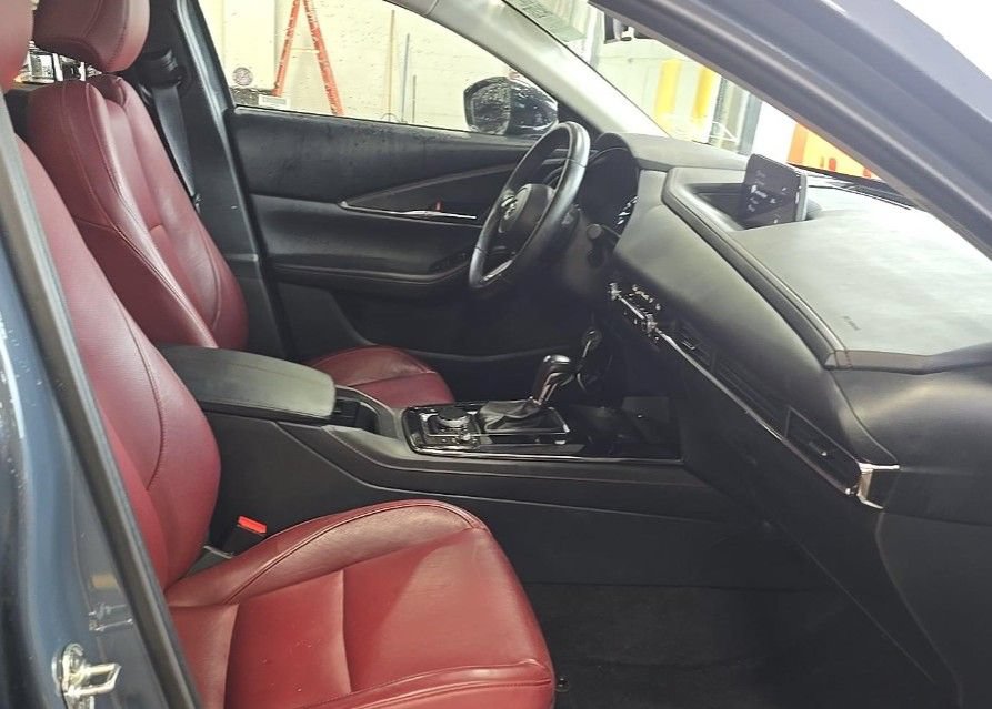 Used 2025 MAZDA CX-30 AWD 2.5 S w/ Preferred Package image 7