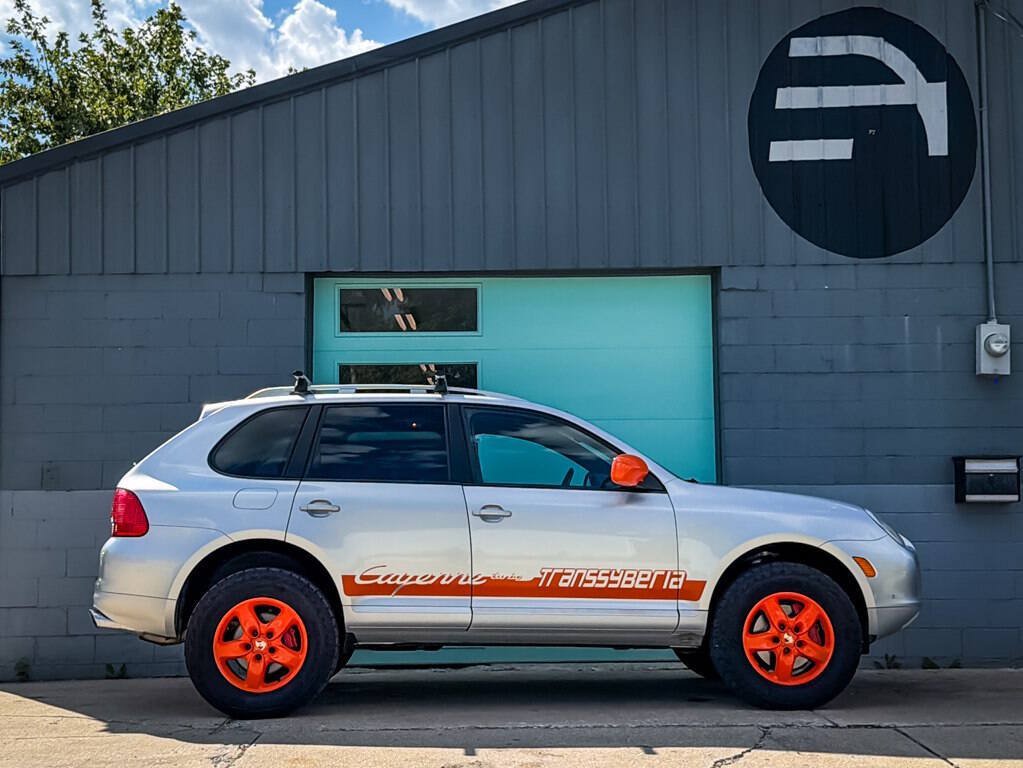 Used 2006 Porsche Cayenne Turbo AWD/4WD image 10