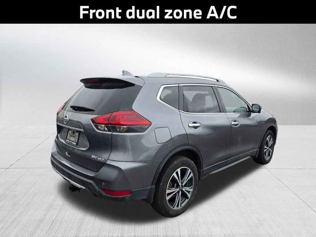 Used 2019 Nissan Rogue SV w/ Premium Package AWD/4WD image 5