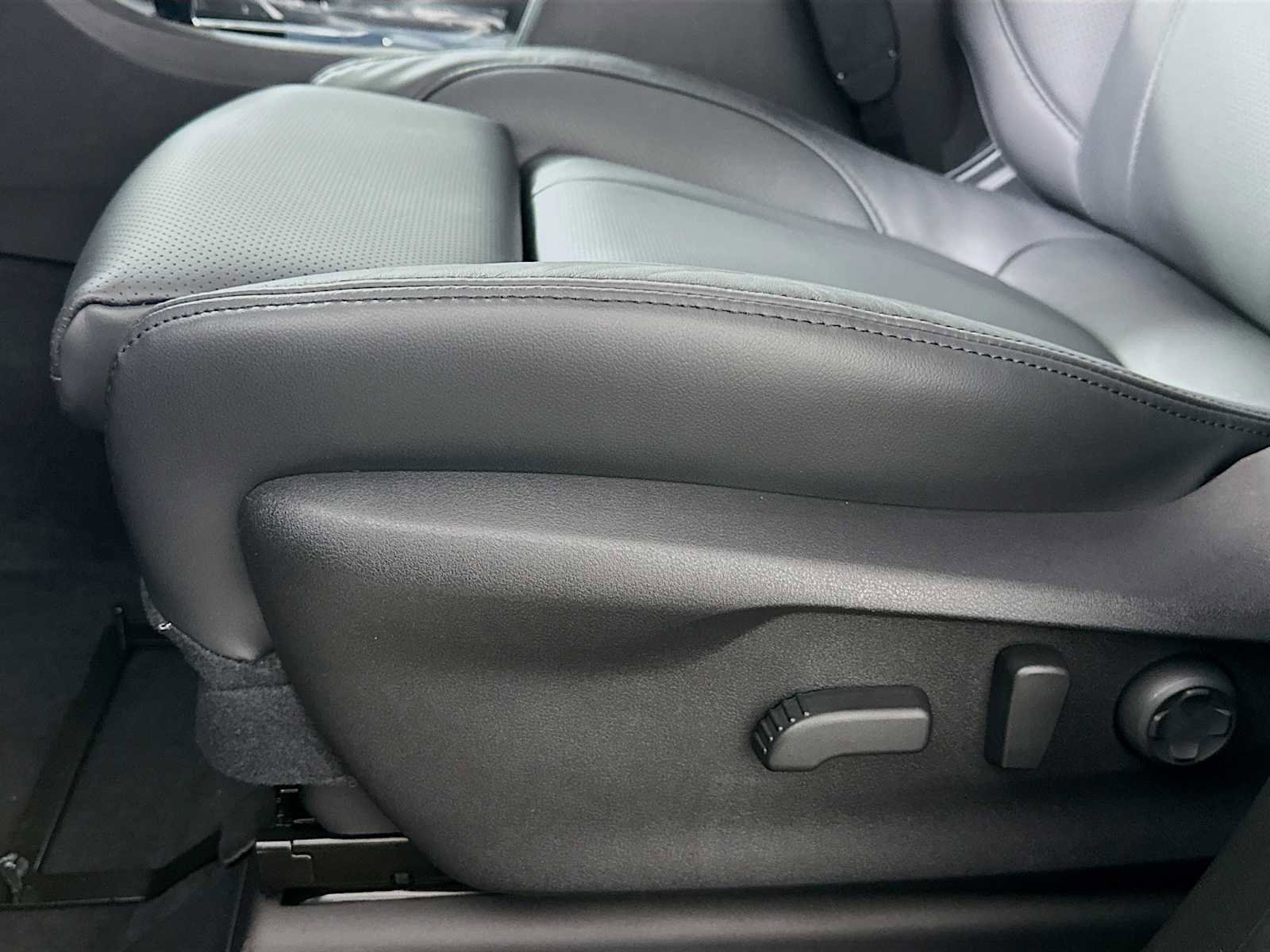 New 2026 Subaru Ascent Bronze Edition image 18