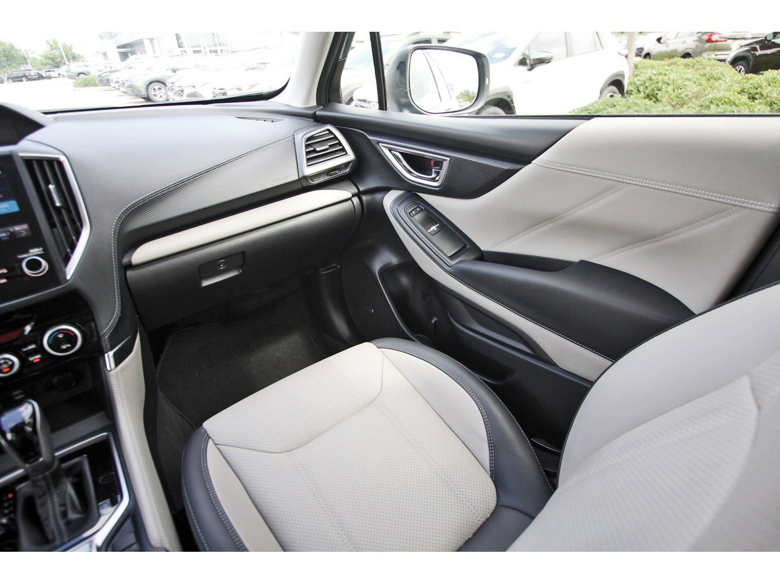Certified 2024 Subaru Forester Limited AWD/4WD image 10