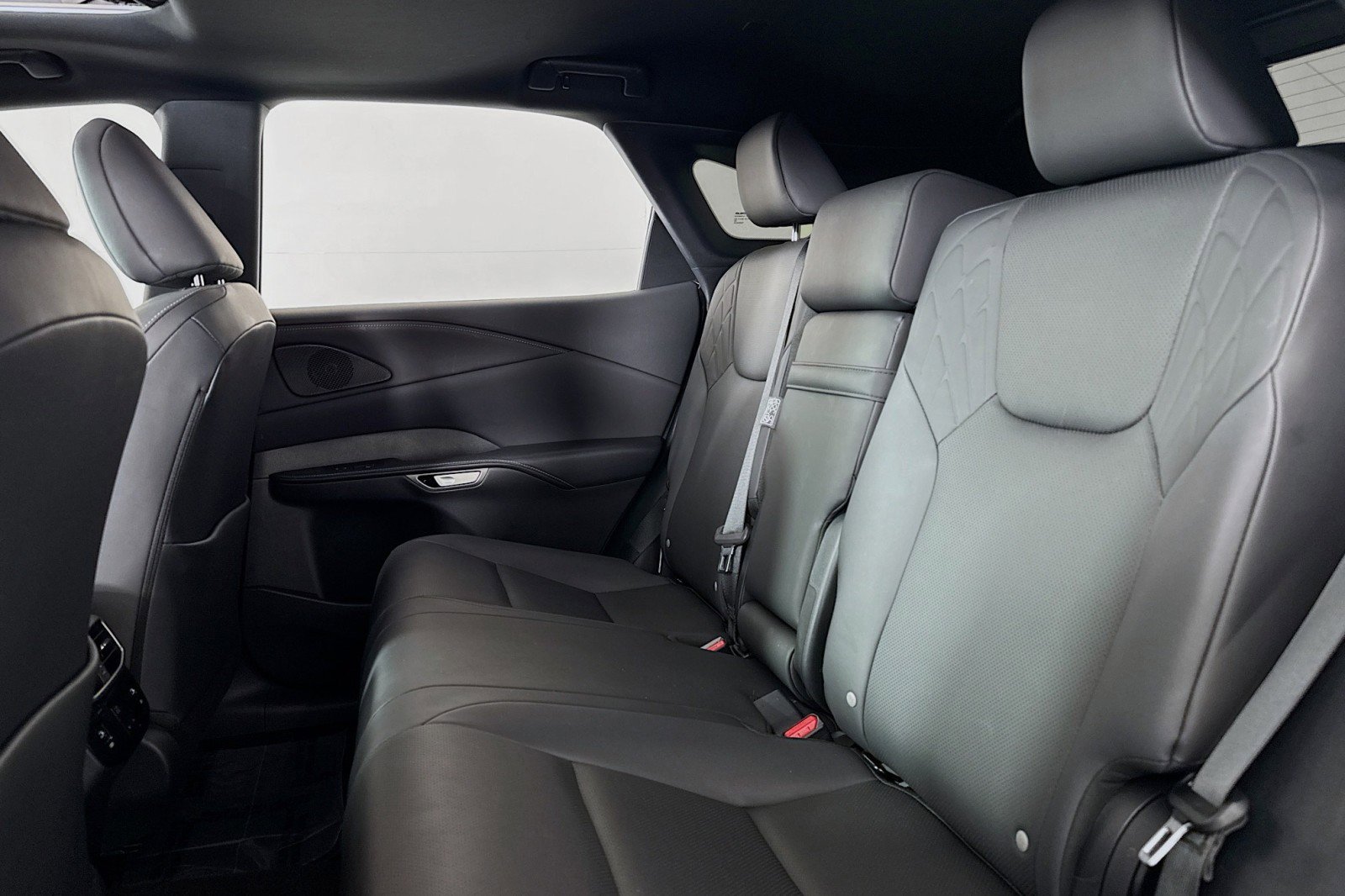 Used 2025 Lexus RX 350 FWD image 7