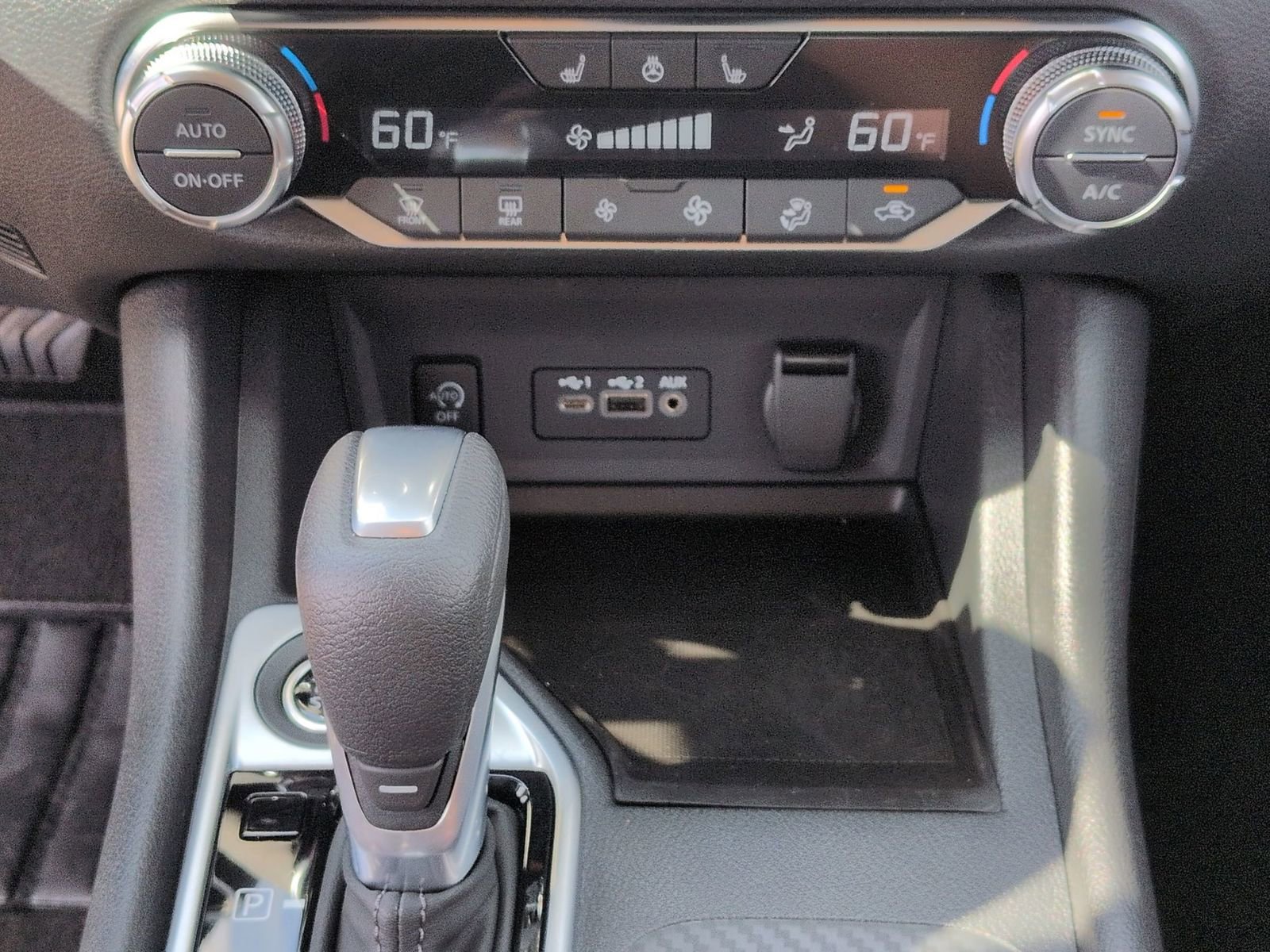 Certified 2025 Nissan Sentra SV w/ All-Weather Package FWD image 23