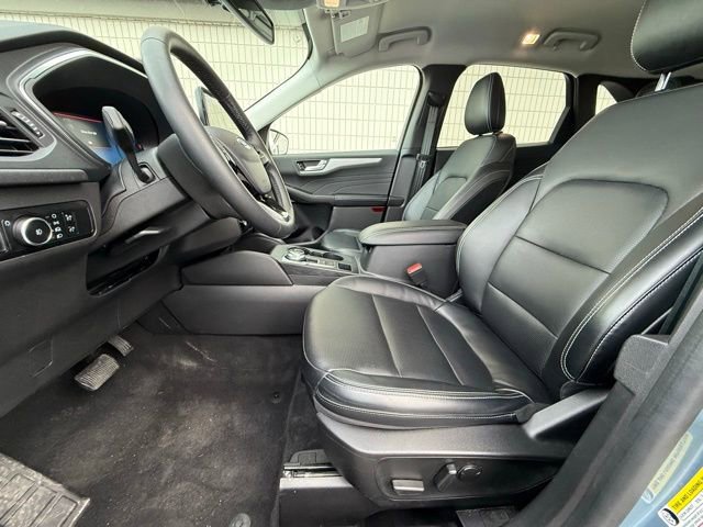 Used 2023 Ford Escape Platinum image 21