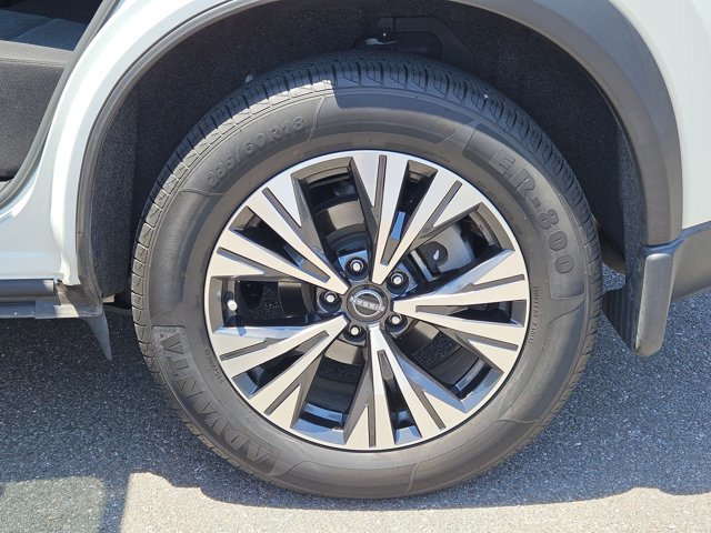 Used 2022 Nissan Rogue SV FWD image 21