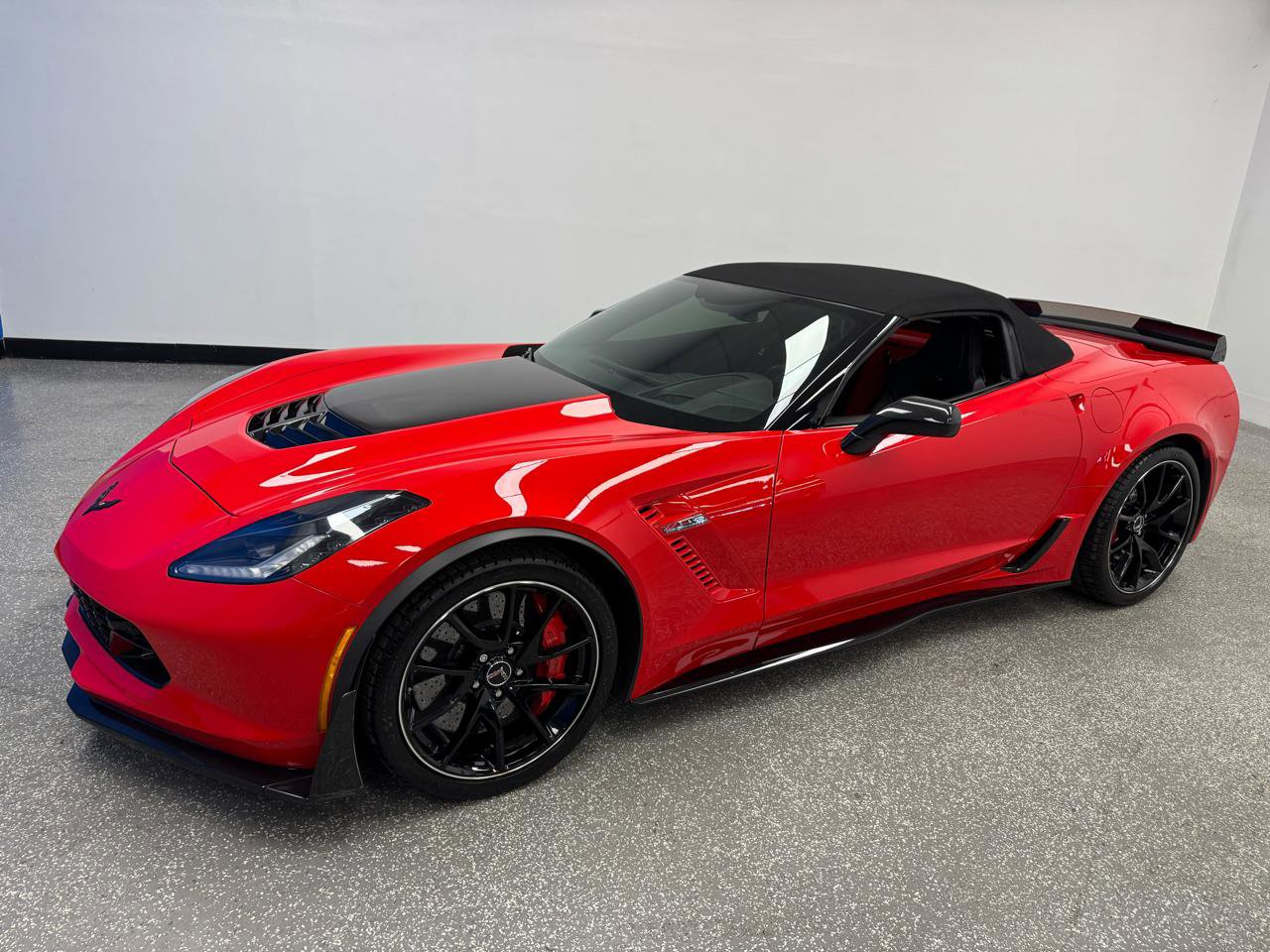 Used 2017 Chevrolet Corvette Z06 RWD image 30