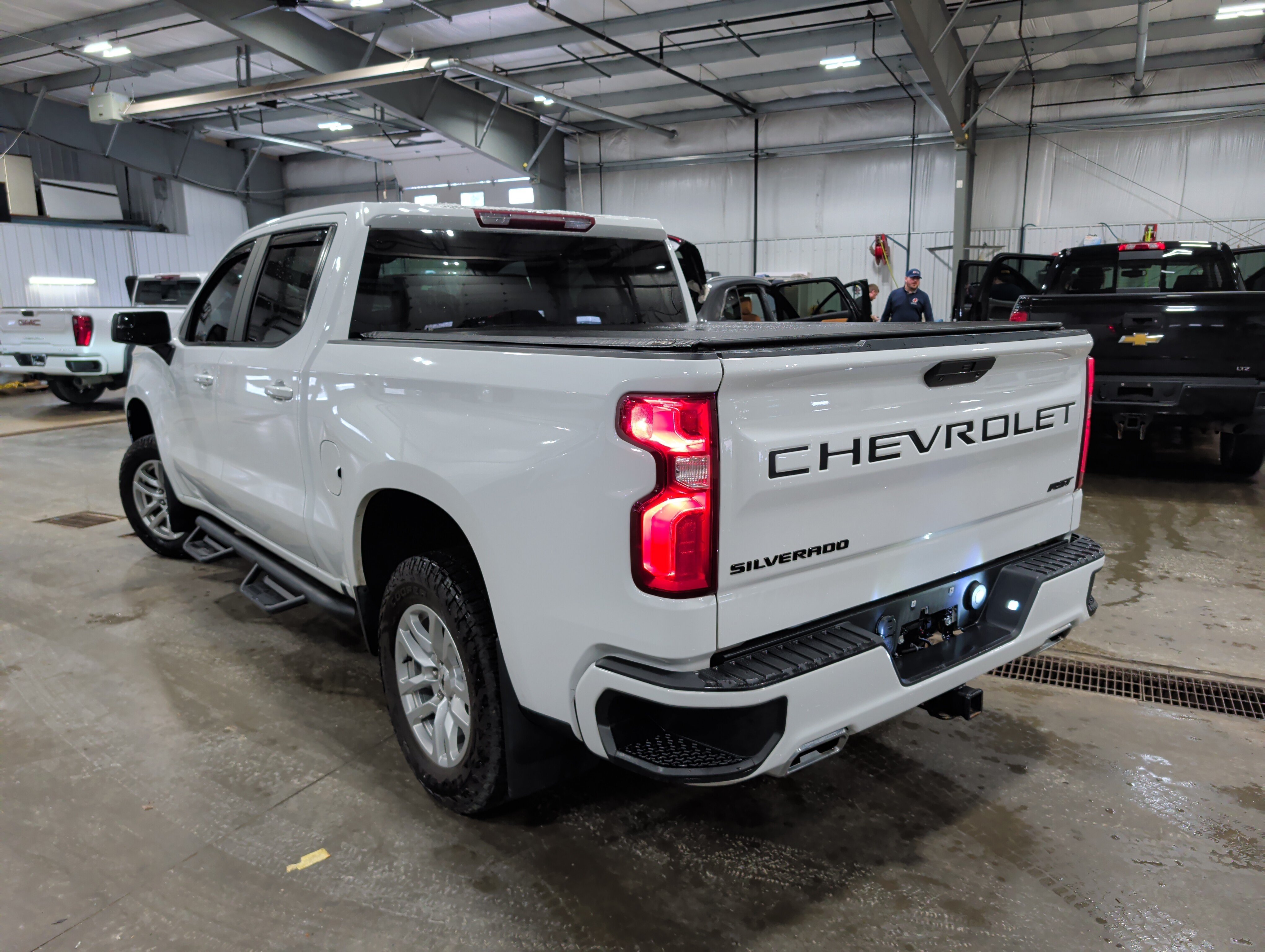 Used 2021 Chevrolet Silverado 1500 RST AWD/4WD image 4
