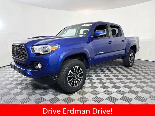 Certified 2022 Toyota Tacoma TRD Sport w/ Technology Package RWD image 3