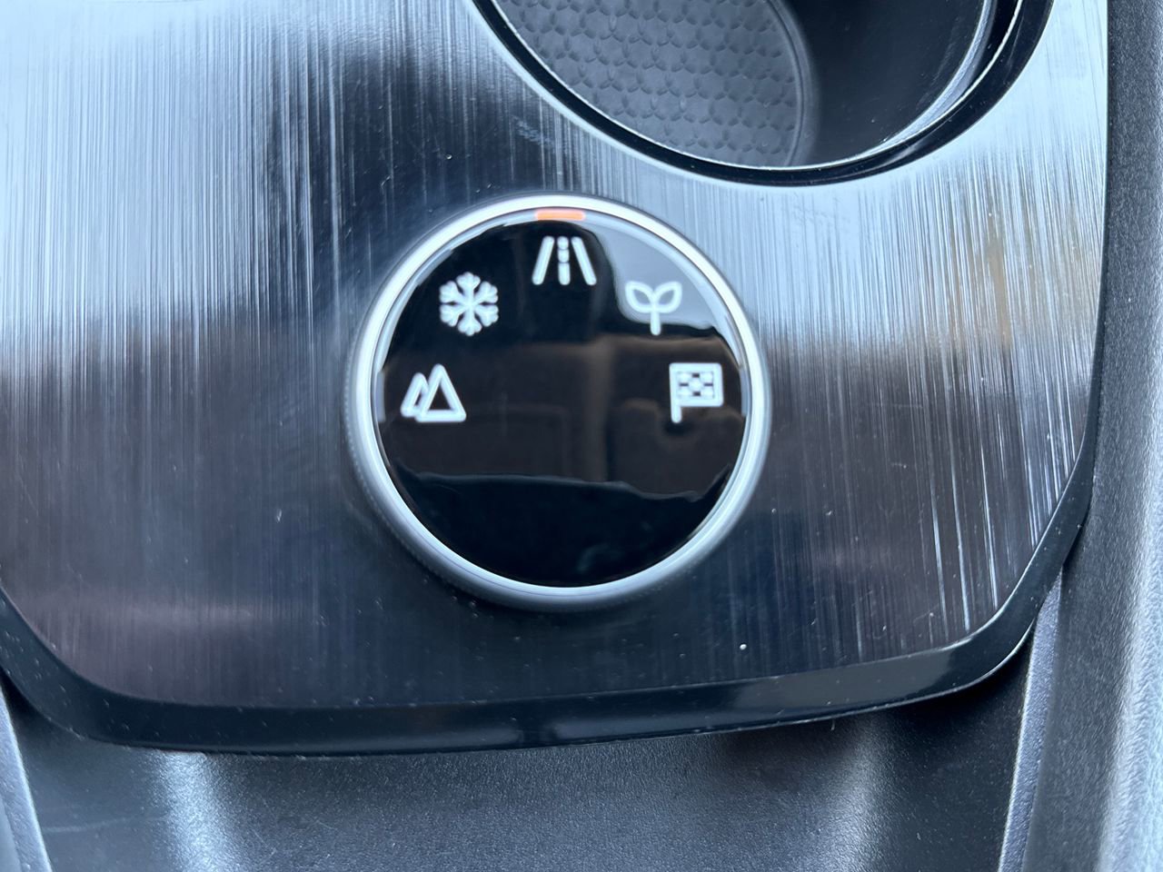 Used 2023 Nissan Rogue SV AWD/4WD image 22