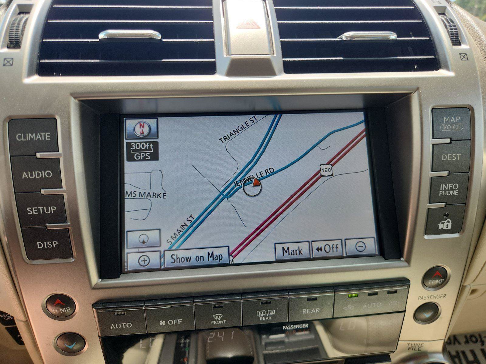 Used 2013 Lexus GX 460 w/ Comfort Plus Pkg AWD/4WD image 23