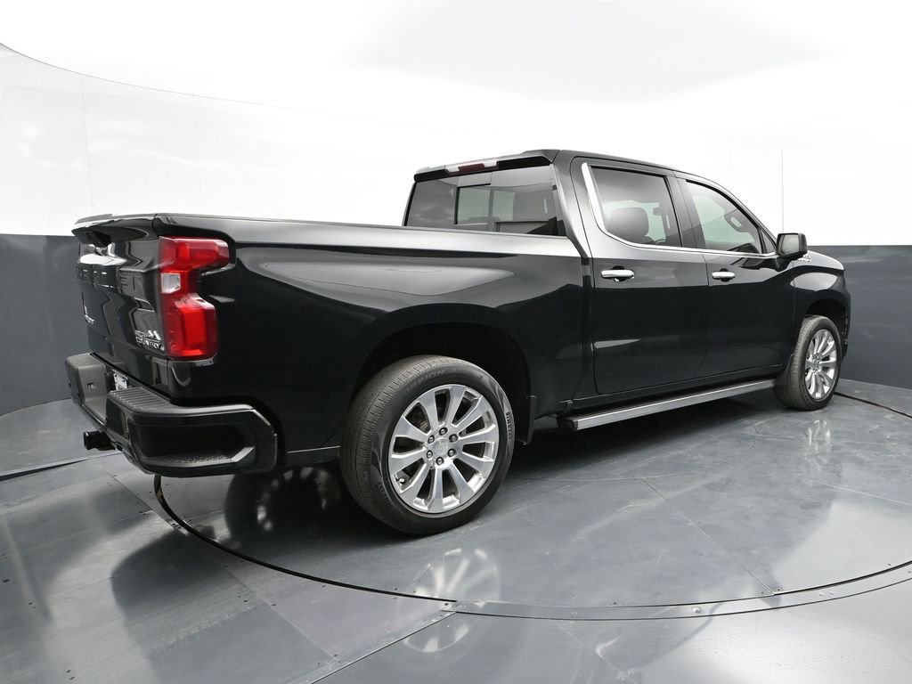 Used 2020 Chevrolet Silverado 1500 High Country image 3