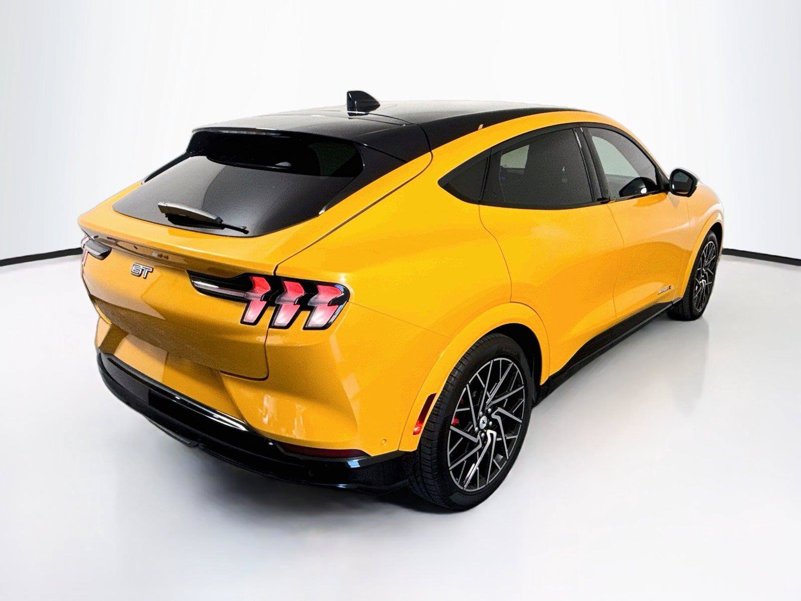 Used 2023 Ford Mustang Mach-E GT w/ GT Performance Edition AWD/4WD image 4