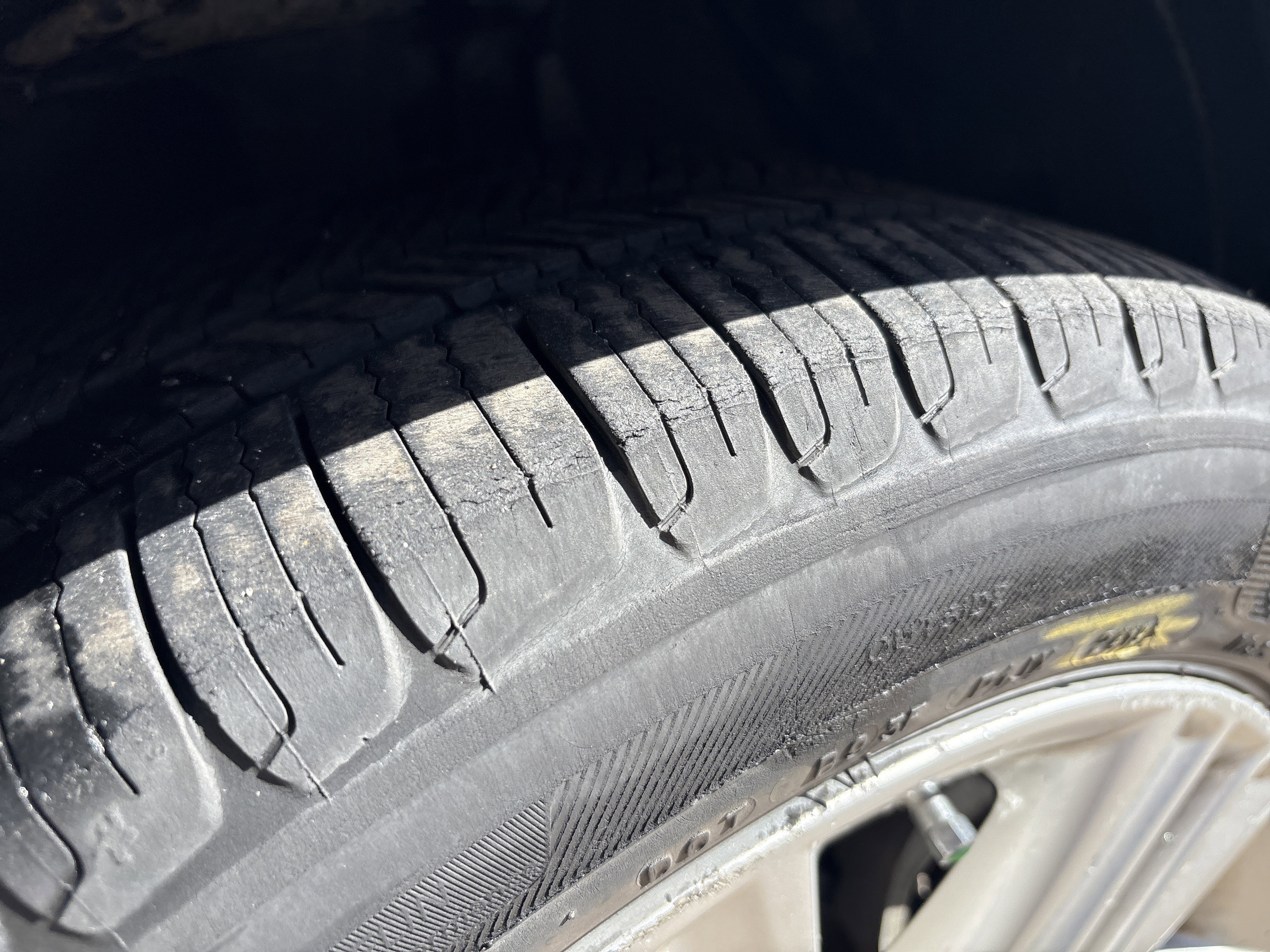 Used 2013 Lexus ES 350 w/ Premium Pkg image 11