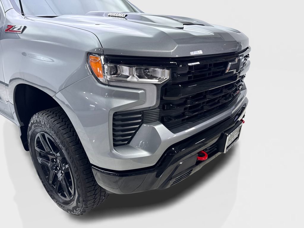 Used 2025 Chevrolet Silverado 1500 LT Trail Boss w/ Convenience Package II image 17