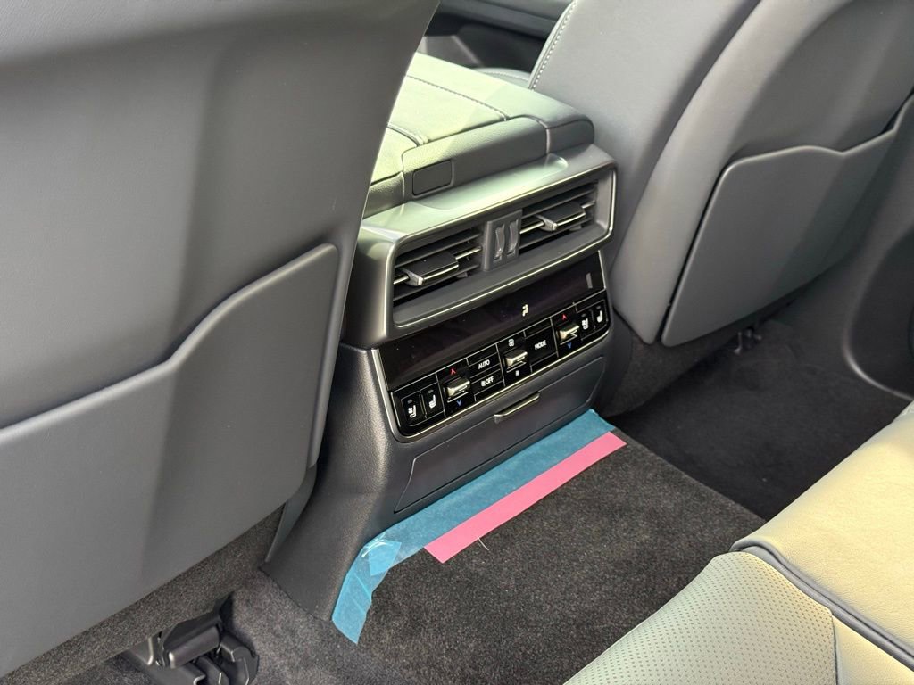 New 2026 Lexus LX 700h Luxury image 25