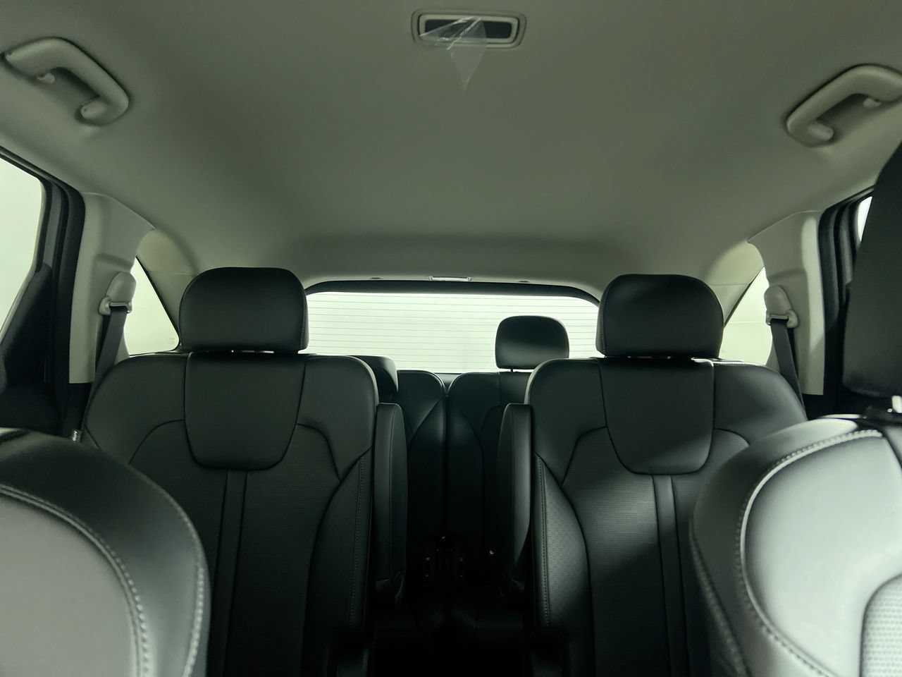 New 2026 Kia Sorento EX w/ EX Premium Package FWD image 30