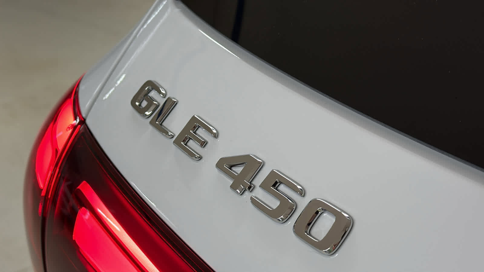New 2026 Mercedes-Benz GLE 450 4MATIC image 9