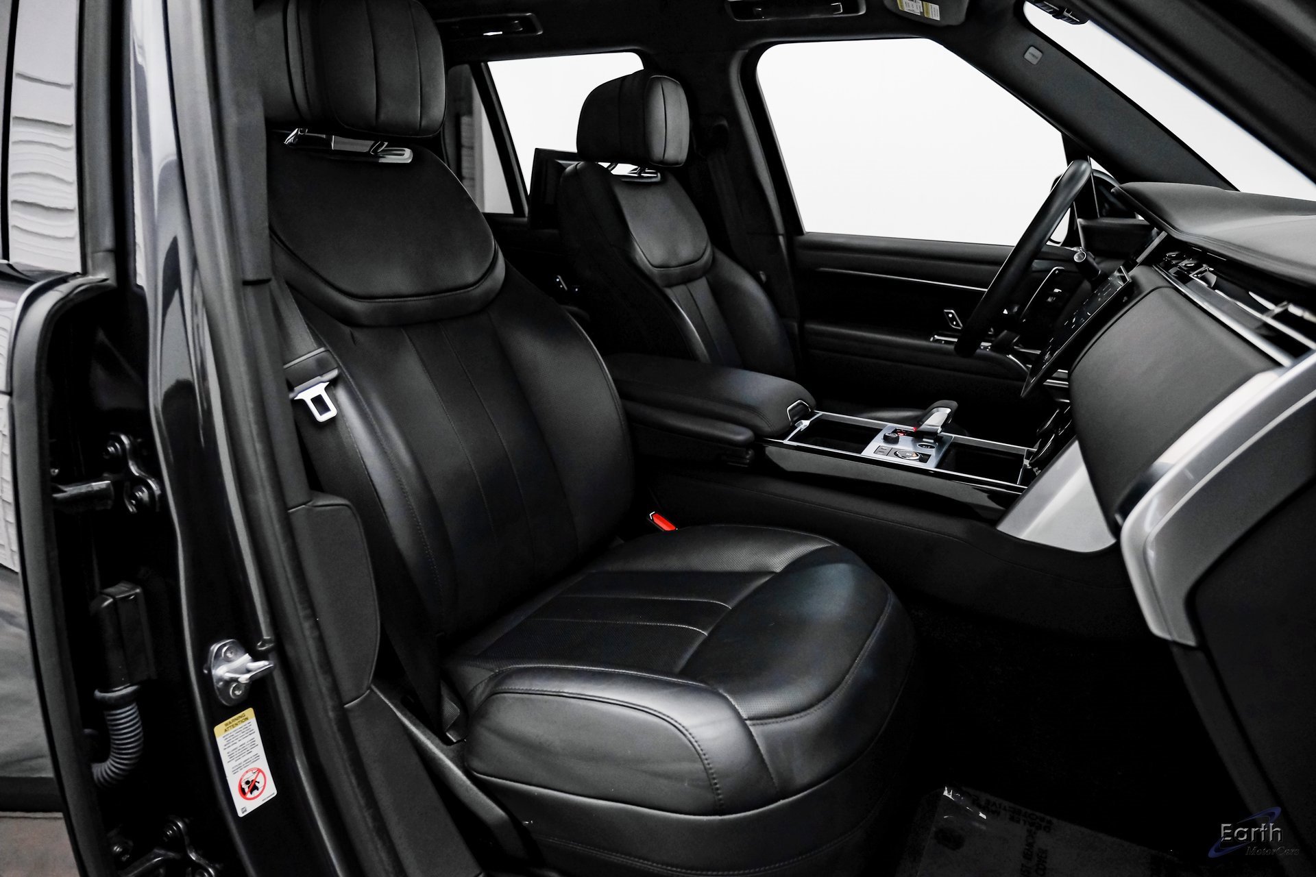 Used 2023 Land Rover Range Rover Autobiography image 46