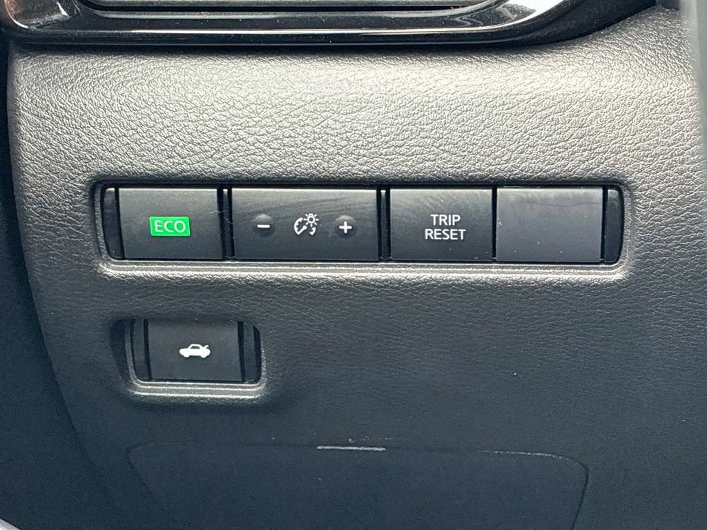 Used 2024 Nissan Sentra SV image 22