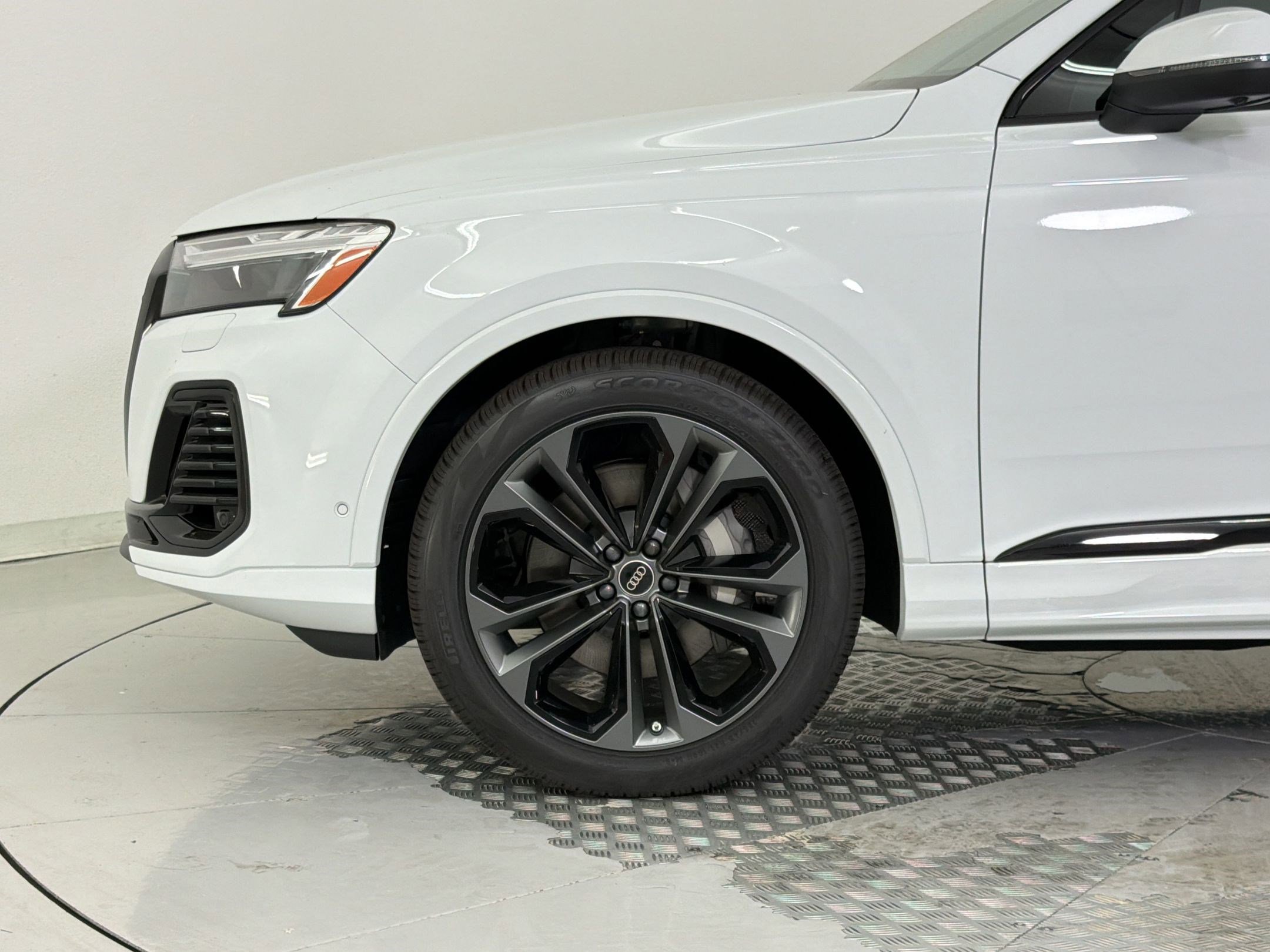New 2026 Audi Q7 3.0T Prestige AWD/4WD image 12