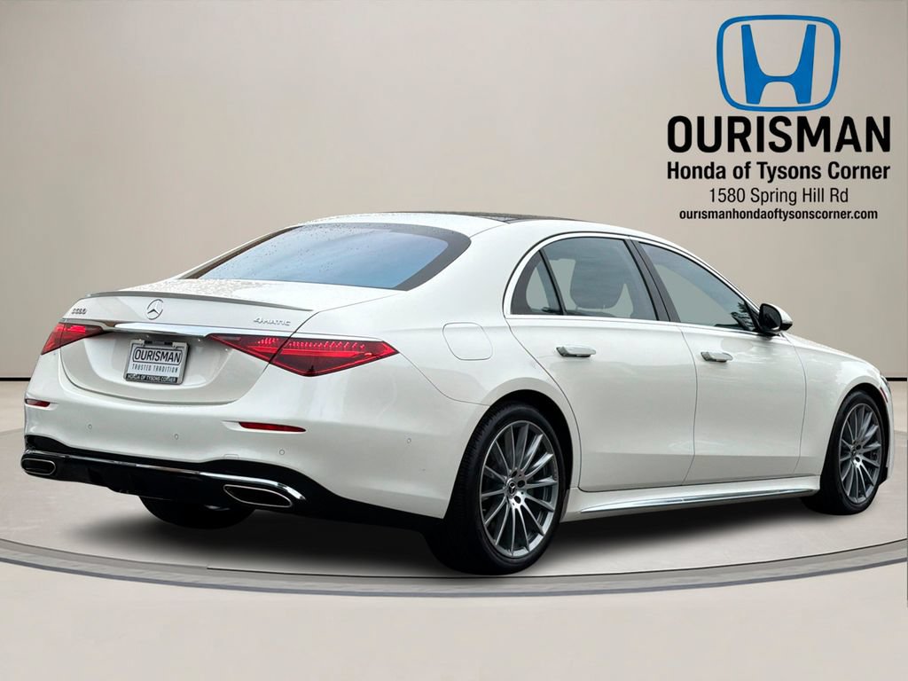 Used 2022 Mercedes-Benz S 580 4MATIC Sedan w/ AMG Line Package image 4