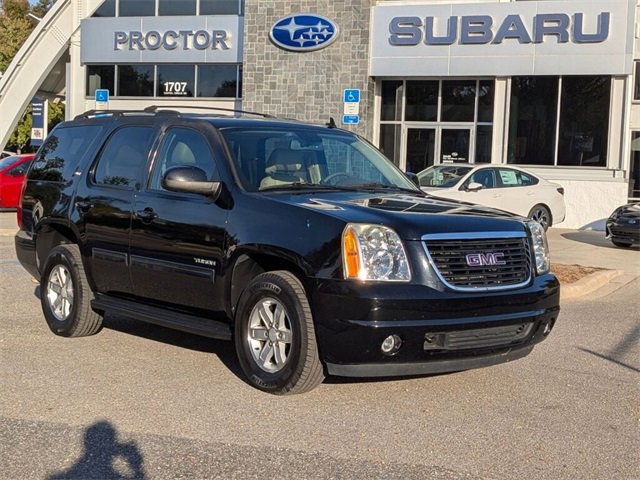 Used 2013 GMC Yukon SLT w/ SLT-2 Equipment Package image 1