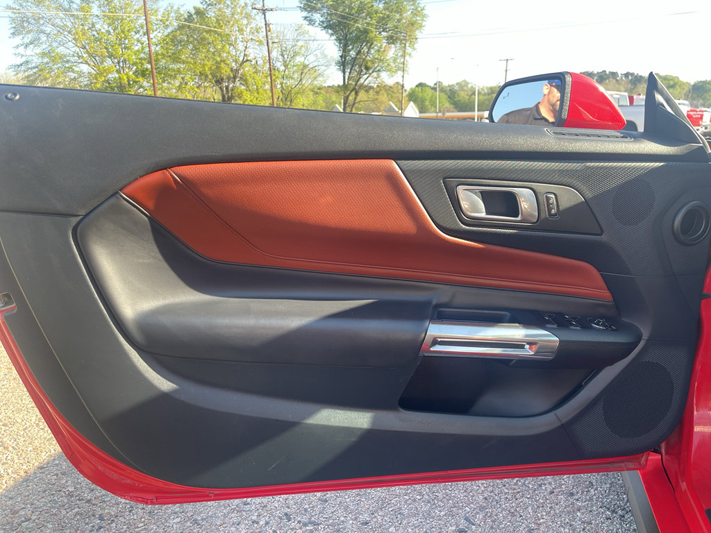 Used 2024 Ford Mustang Premium image 13
