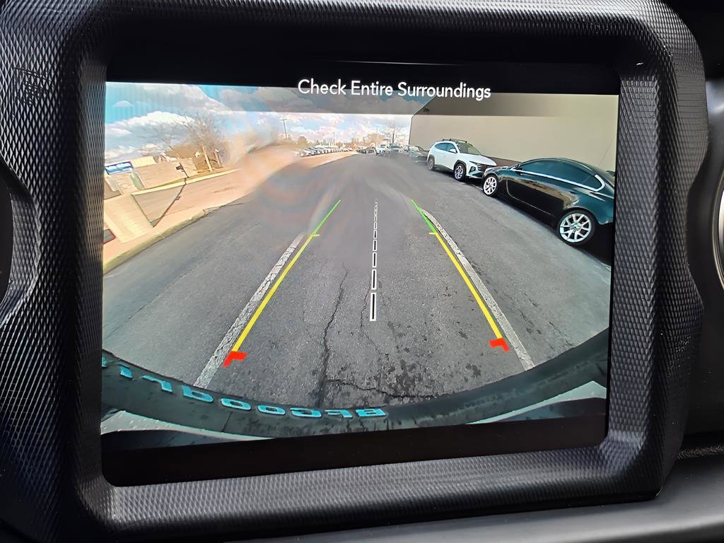 Used 2022 Jeep Wrangler Unlimited Rubicon 4xe image 30