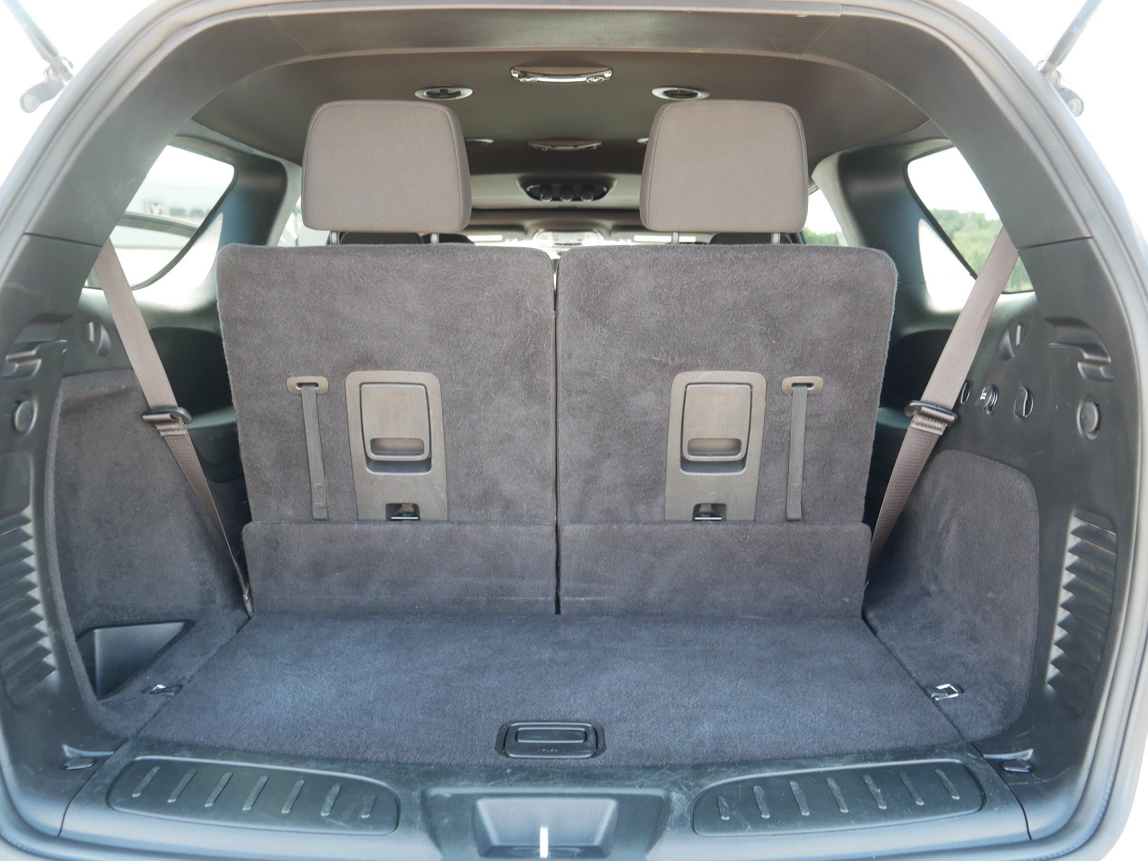 Used 2024 Dodge Durango SXT AWD/4WD image 18