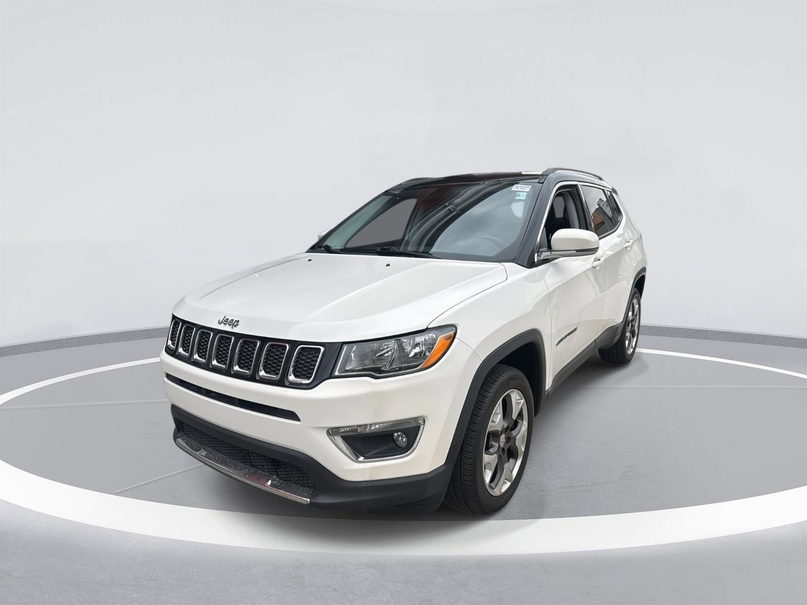 Used 2018 Jeep Compass Limited image 4