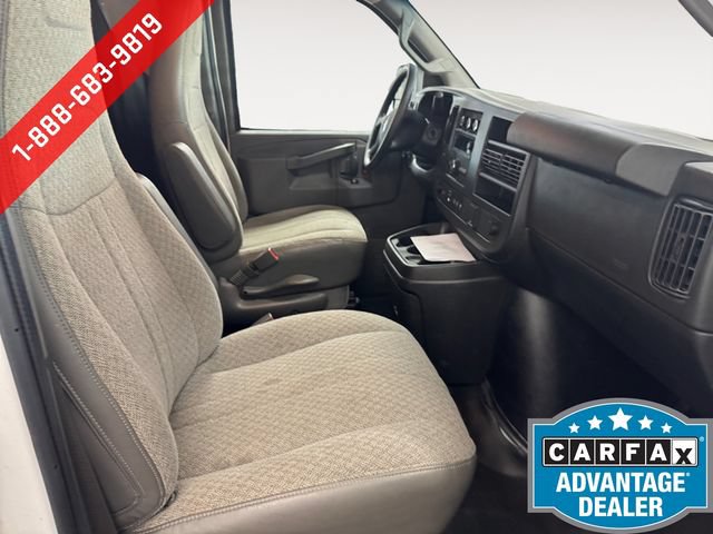 Certified 2021 Chevrolet Express 2500 RWD image 5
