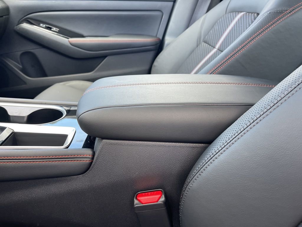 New 2025 Nissan Altima 2.5 SR image 12